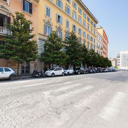 Lovely And Modern Nest Near The Colosseum Rome Extérieur photo